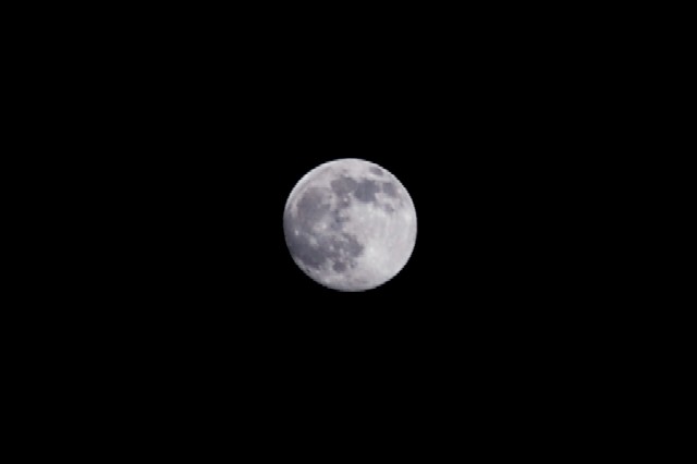Moon120109 (8k image)